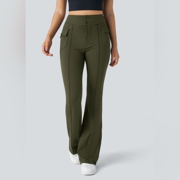 Halara $50 M SculptKnit High Waisted Side Flap Pocket Flare Cargo Pants PINK EUC - Picture 1 of 14